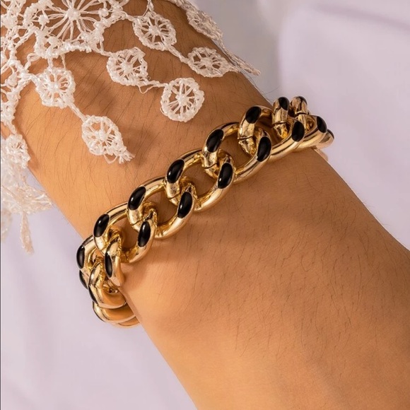Jewelry - Chunky Chain Bracelet